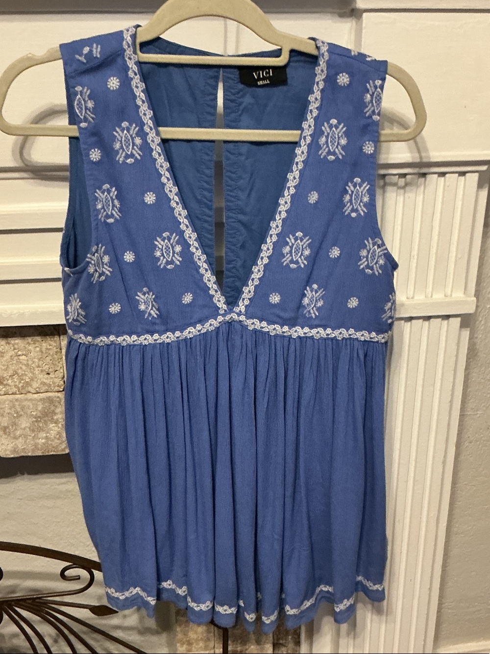 VICI Blue Sleeveless Embroidered V-Neck Tunic